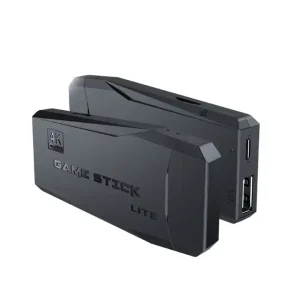 Bočni pogled na crni Game Stick Lite sa HDMI i USB portovima